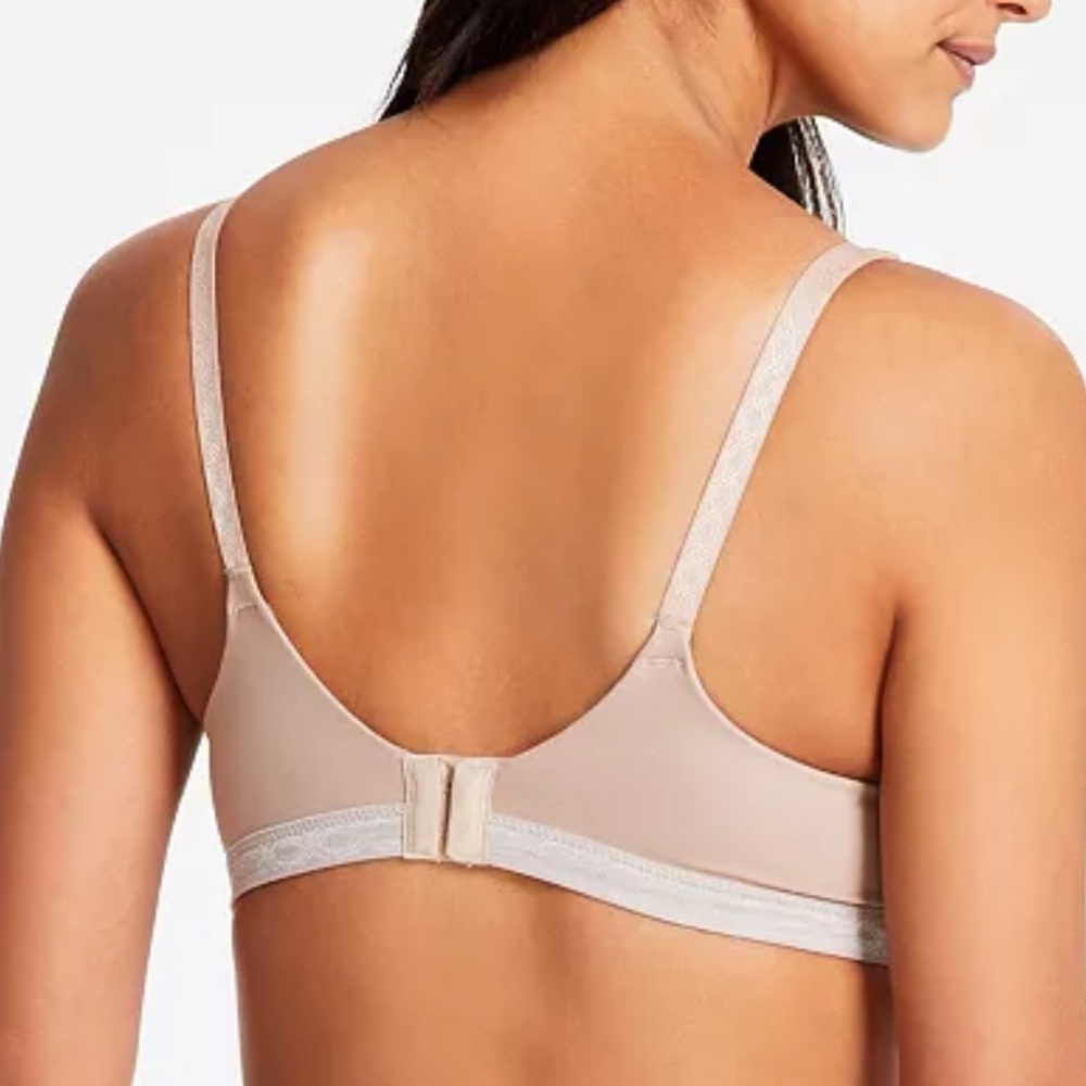NWT Warners® Cloud 9® Super Soft Wireless Lightly Lined Comfort Bra Size 36B - Picture 2 of 12